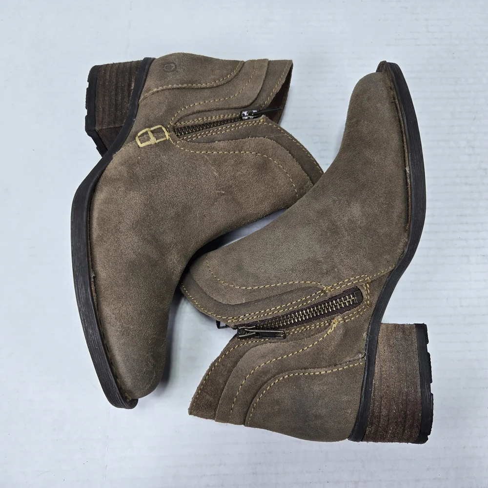Born Malta II Zip-up Chelsea Taupe Distressed Taupe Ankle Booties Boots Size 6.5 - Picture 6 of 11